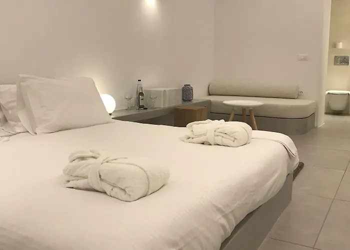 Panorama Aparthotel Fira (Santorini)