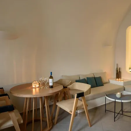 Panorama Apart-hotel Fira (Santorini)